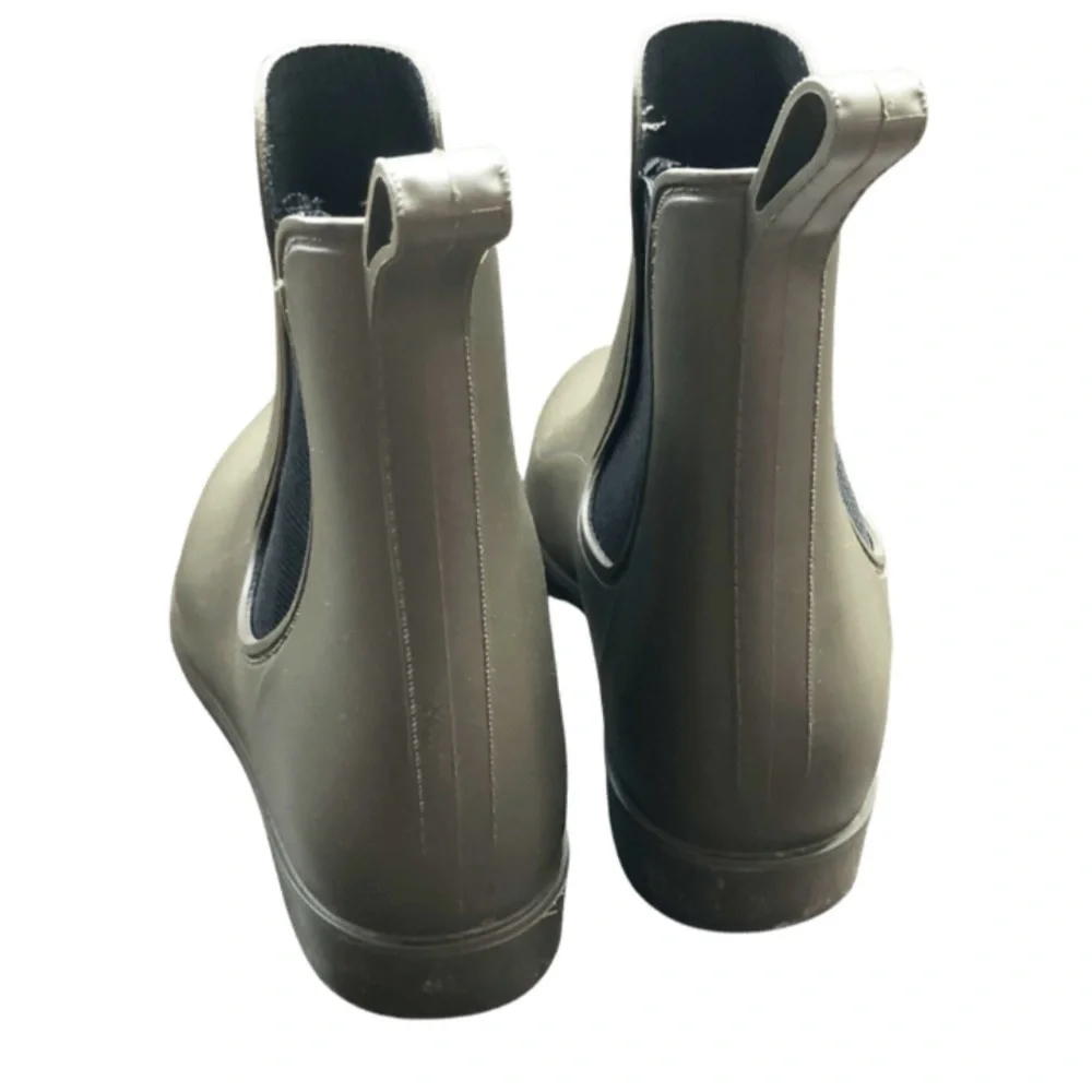 Target Womens Chelsea Ankle Rain Boots Rubber‎ Slip On Waterproof Olive Green